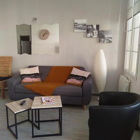 Nid Douillet Apartment Rochefort  Bagian luar foto